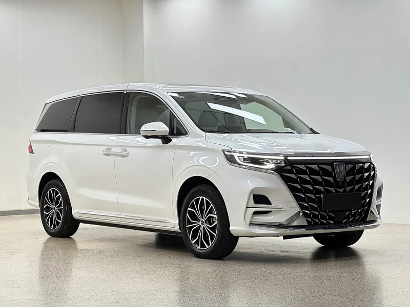 Roewe iMAX8 New Energy — фото 3