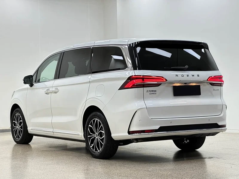 Roewe iMAX8 New Energy — фото 4
