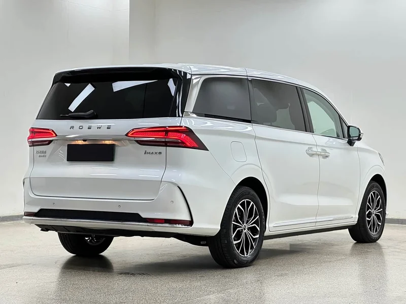 Roewe iMAX8 New Energy — фото 6
