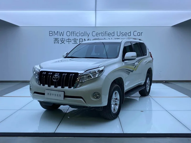Toyota Prado — фото 1
