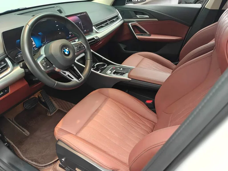 BMW X1 — фото 14