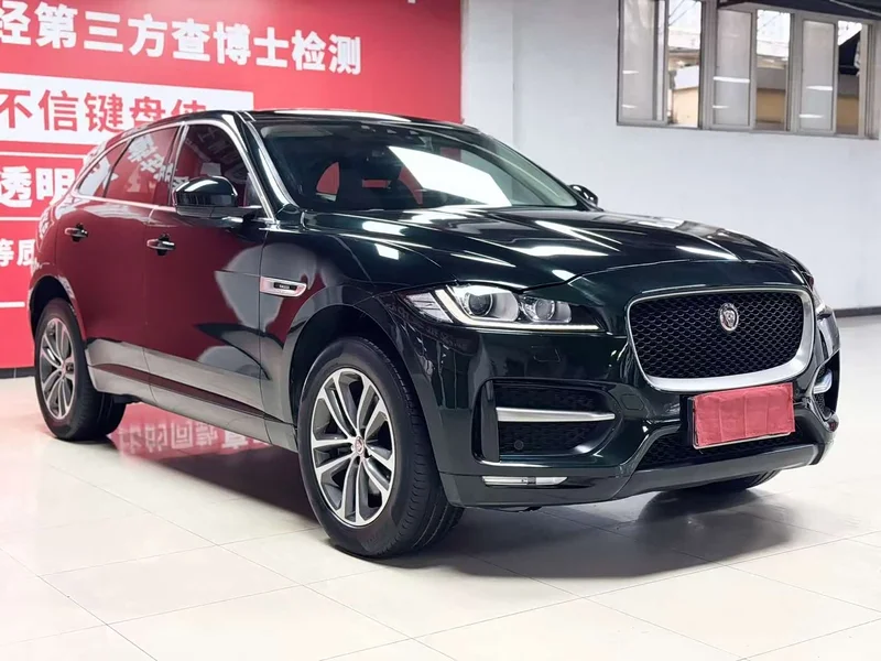 Jaguar F-PACE — фото 3