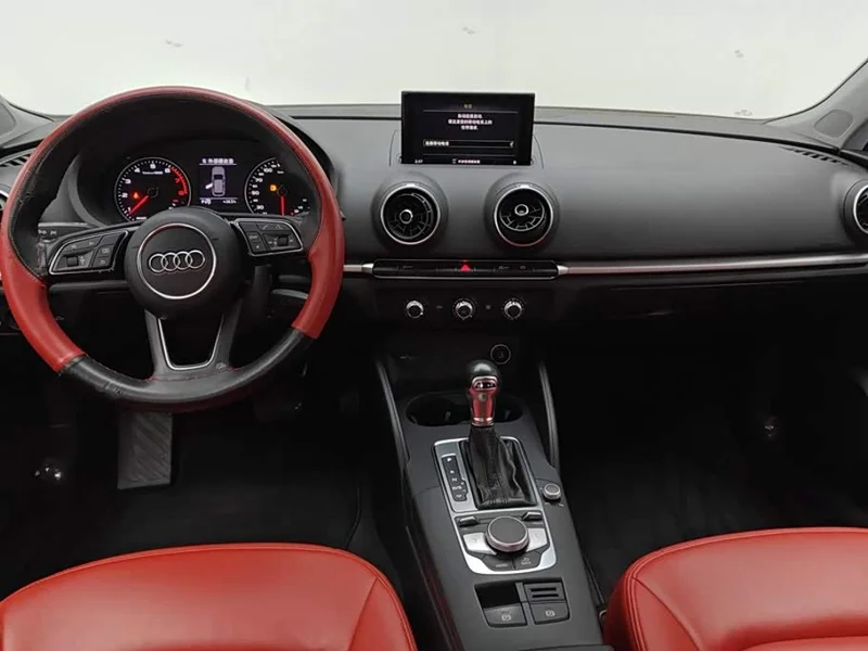 Audi A3 — фото 12