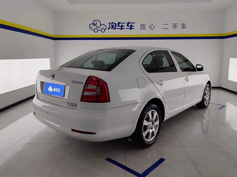 Volkswagen Octavia — фото 3