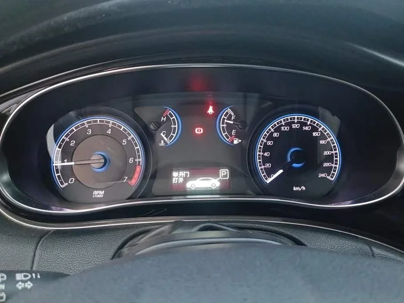 Hyundai i30 — фото 14