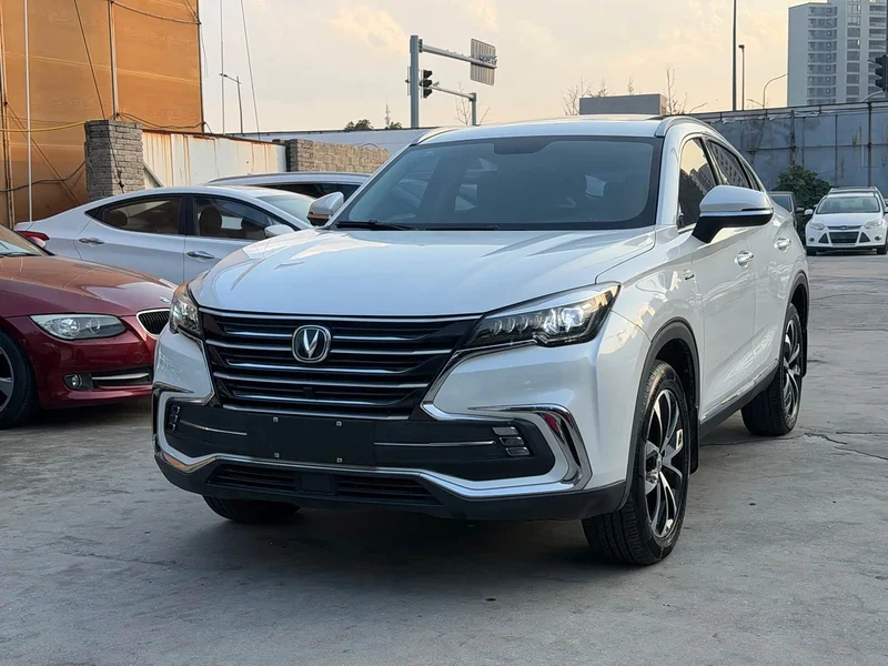 Changan CS85 COUPE — фото 1