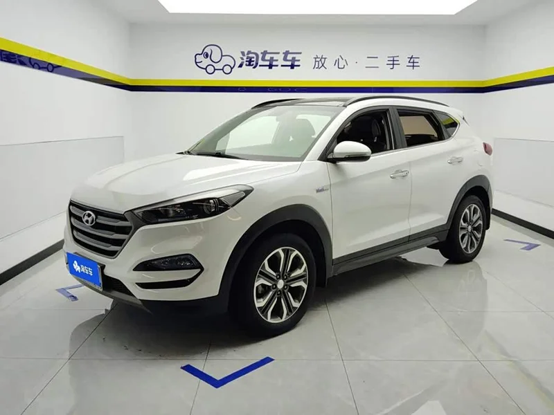 Hyundai Tucson — фото 1