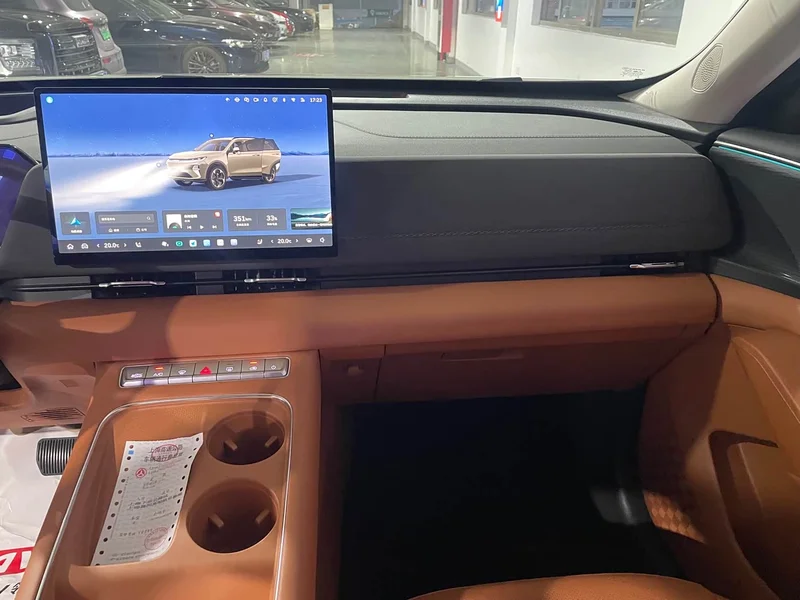 Haval Xiaolong MAX — фото 13