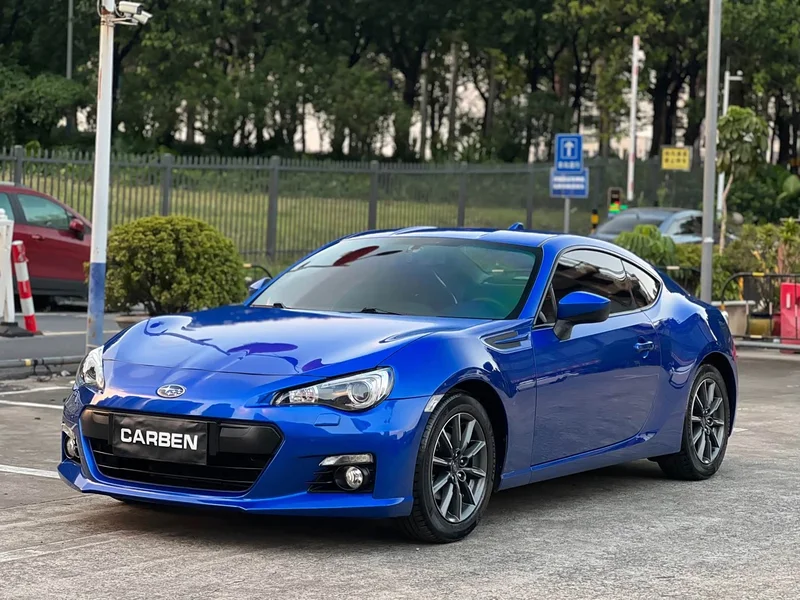 Subaru BRZ — фото 1