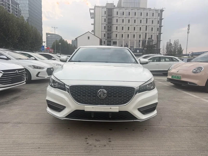 MG MG6 — фото 2