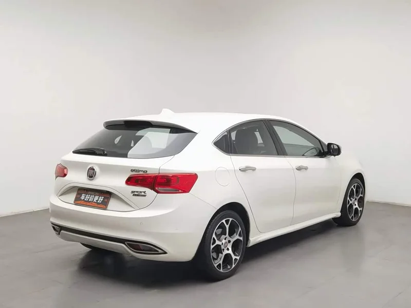 Hyundai i30 — фото 2