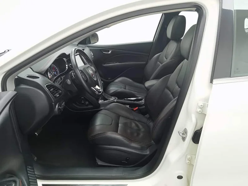 Hyundai i30 — фото 10