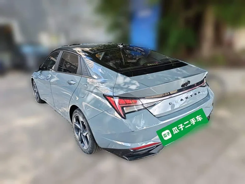 Hyundai Elantra — фото 4