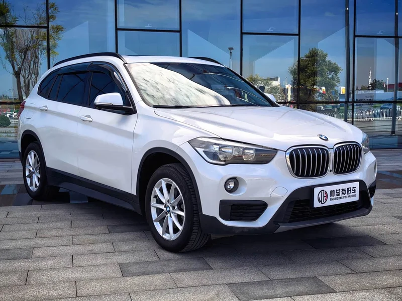 BMW X1 — фото 3
