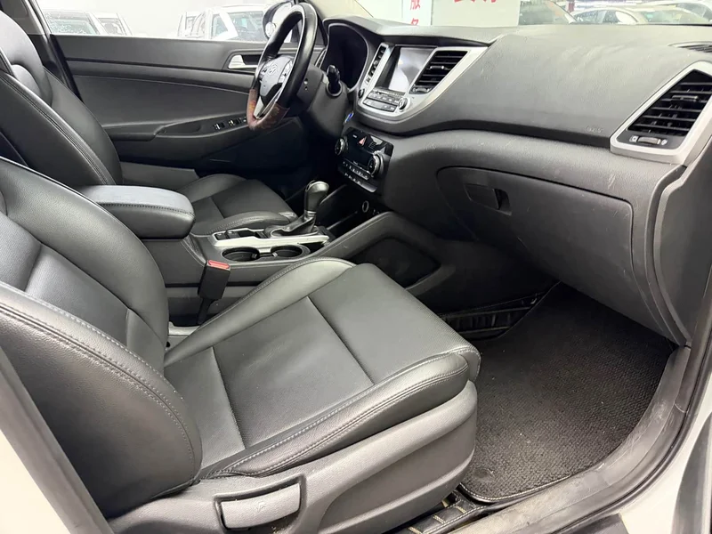 Hyundai Tucson — фото 4