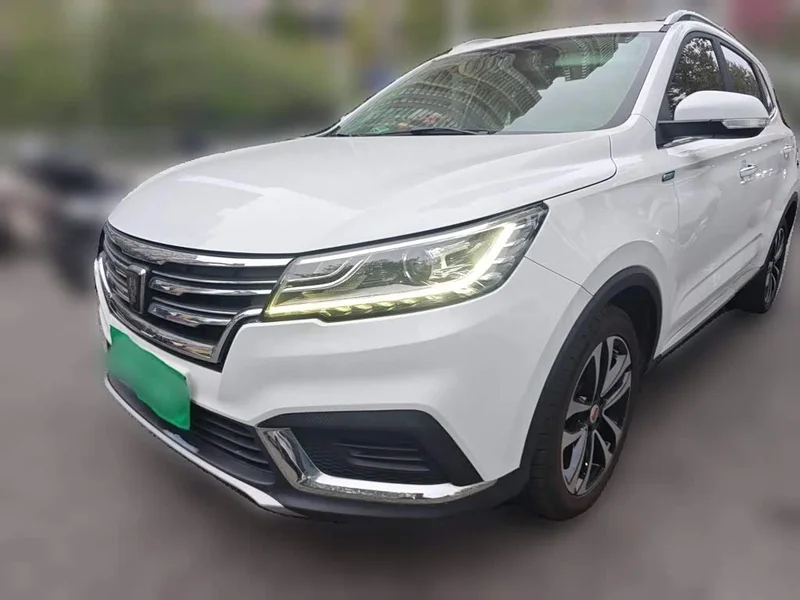 Roewe RX3 — фото 1