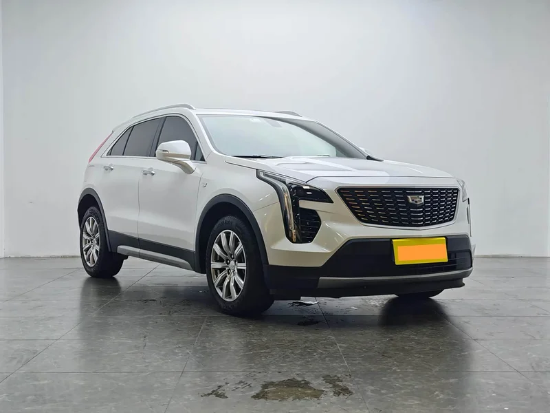 Cadillac XT4 — фото 2