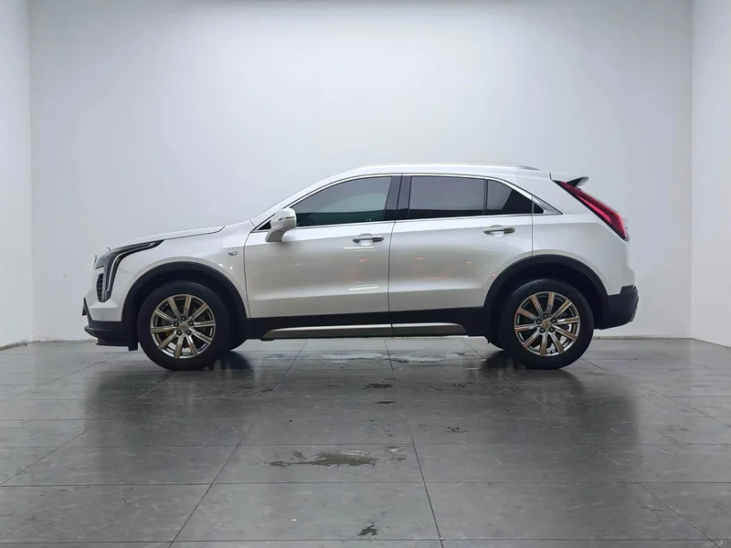 Cadillac XT4 — фото 10