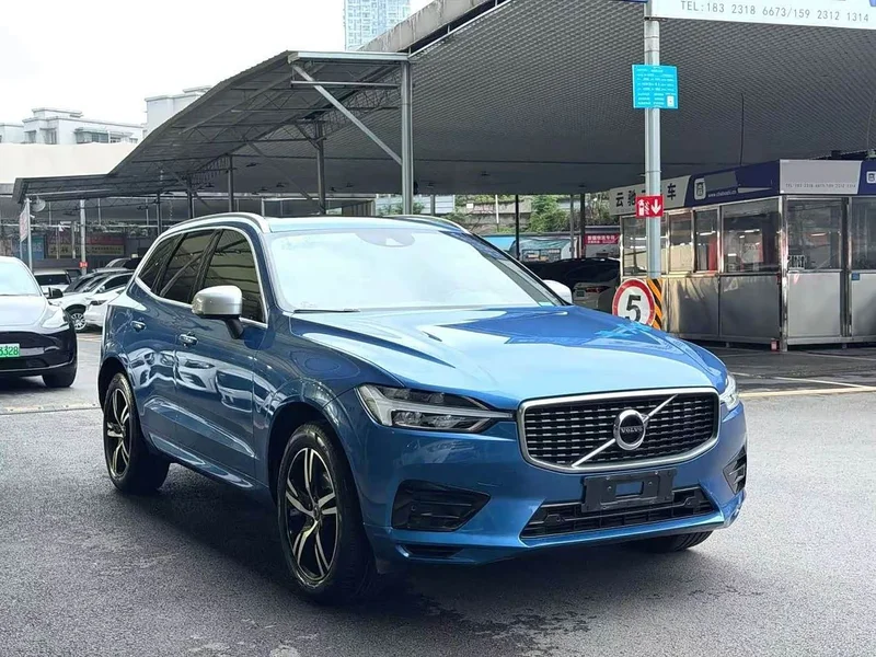 Volvo XC60 — фото 3