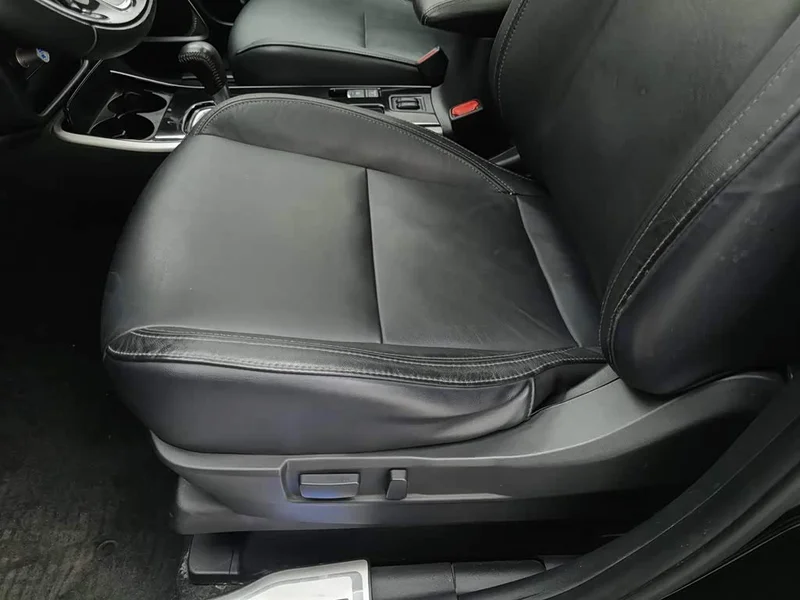 Mitsubishi Outlander — фото 20