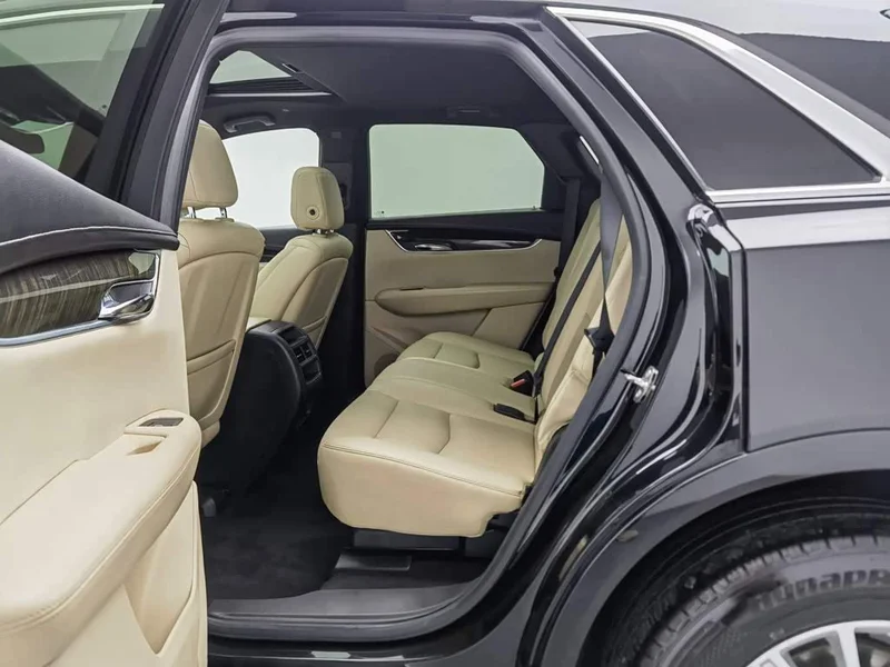 Cadillac XT5 — фото 15