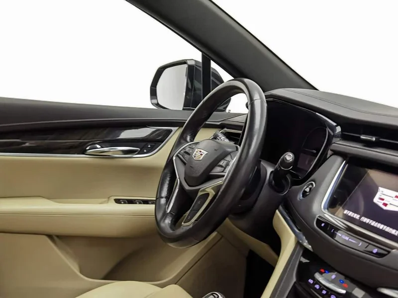 Cadillac XT5 — фото 22