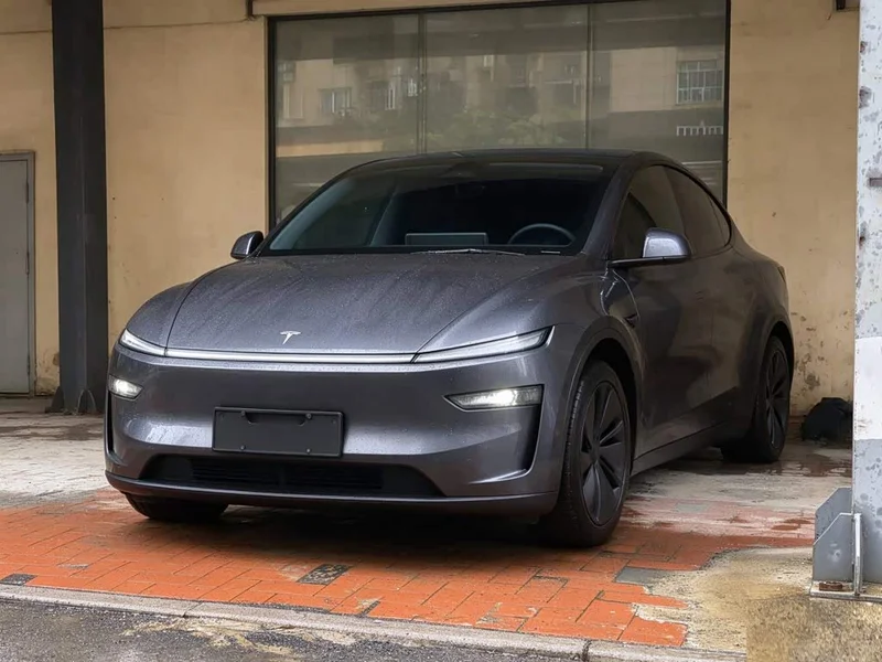 Tesla Model Y — фото 2