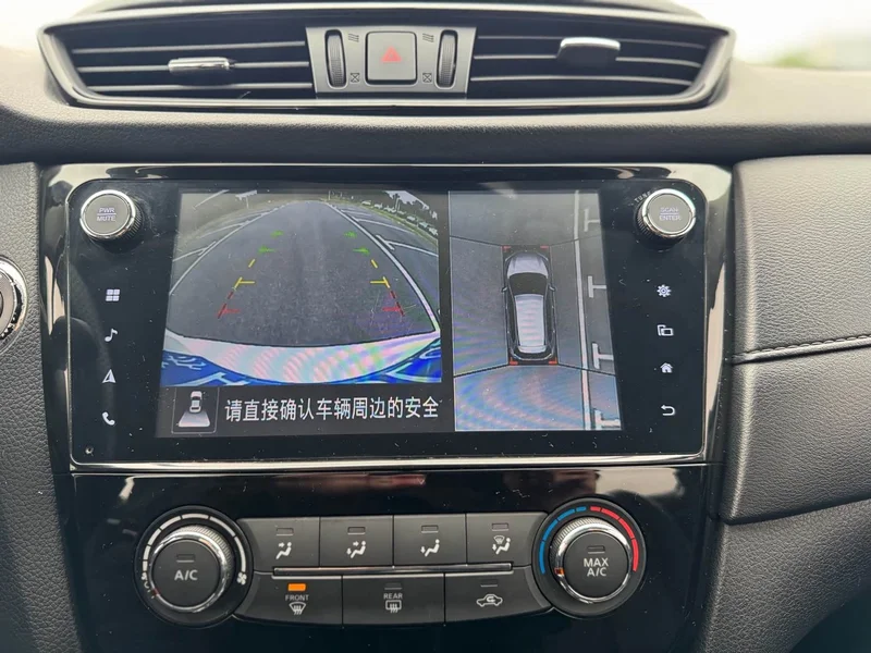Nissan X-Trail — фото 17
