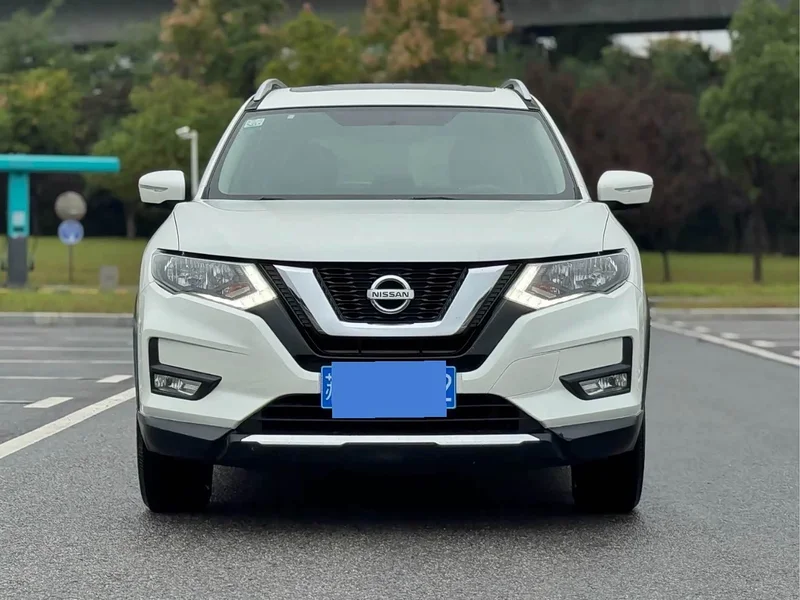 Nissan X-Trail — фото 2
