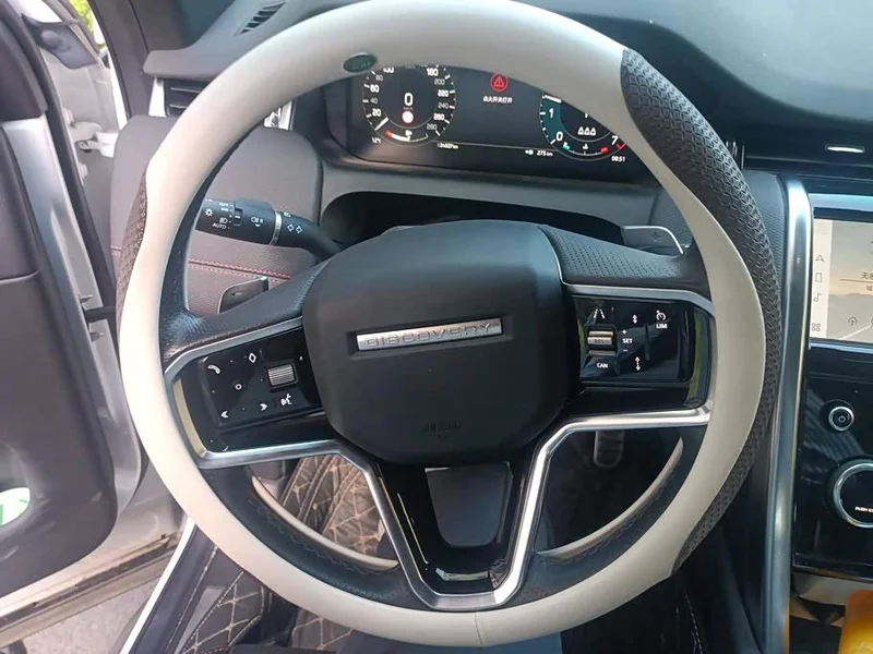 Land Rover Discovery — фото 15