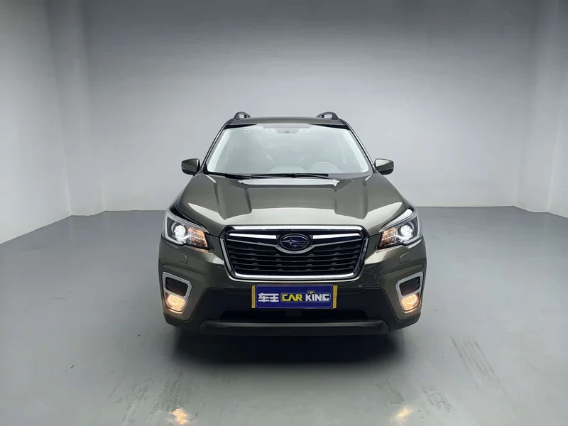 Subaru Forester — фото 6