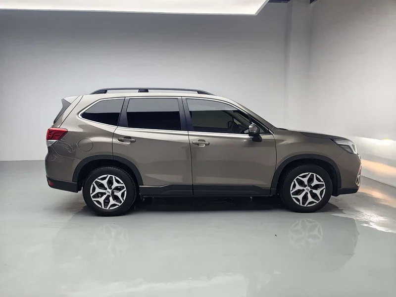 Subaru Forester — фото 8
