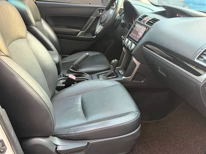 Subaru Forester — фото 14