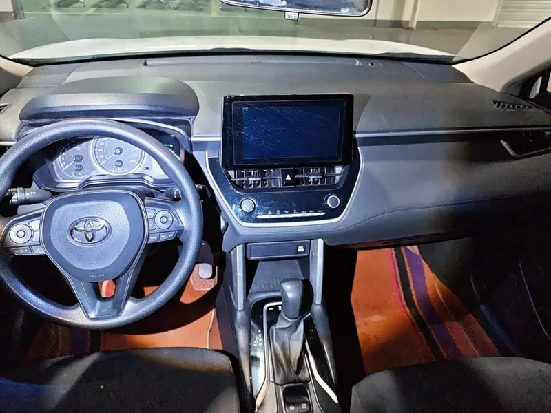 Toyota Corolla Cross — фото 12