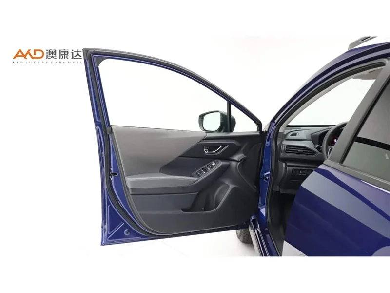 Subaru Crosstrek — фото 10