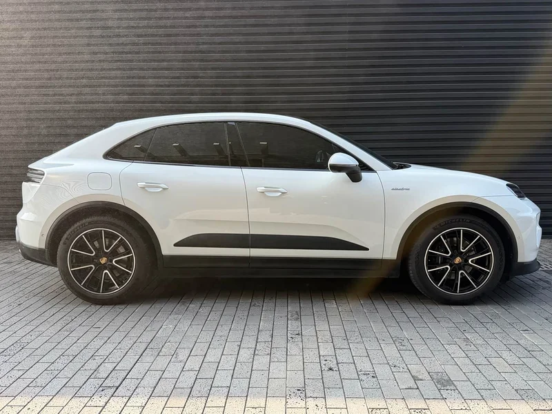 Porsche Macan — фото 8