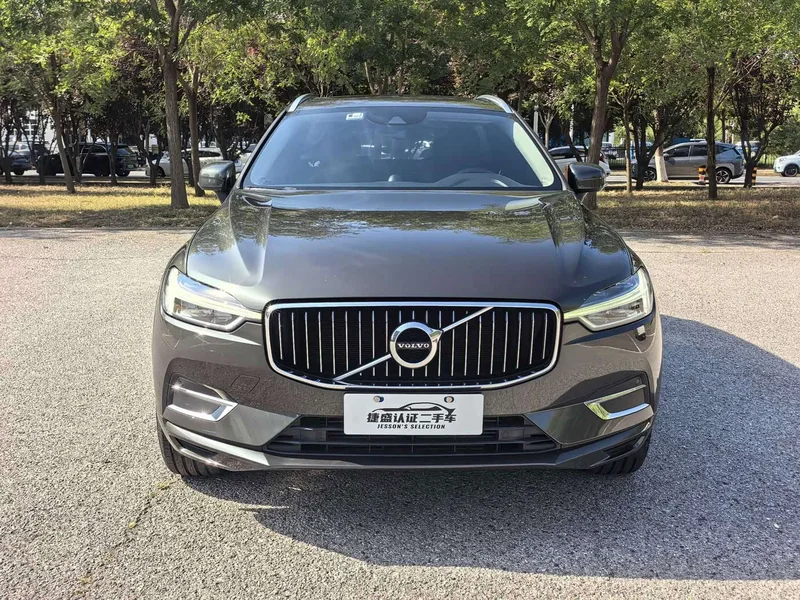 Volvo XC60 — фото 3