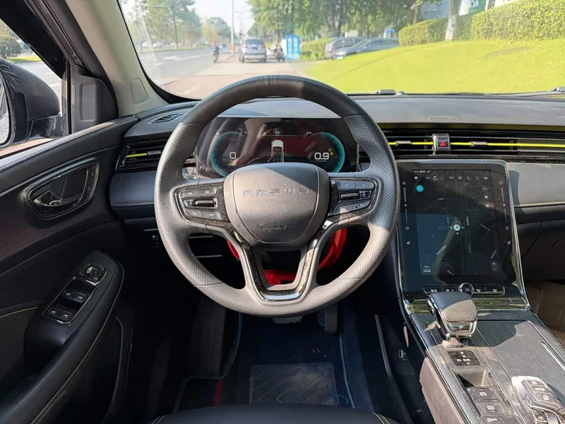 Roewe RX5 — фото 14