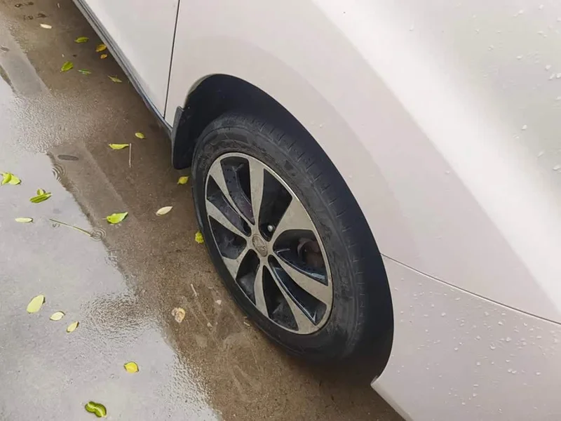 Venucia M50V — фото 6