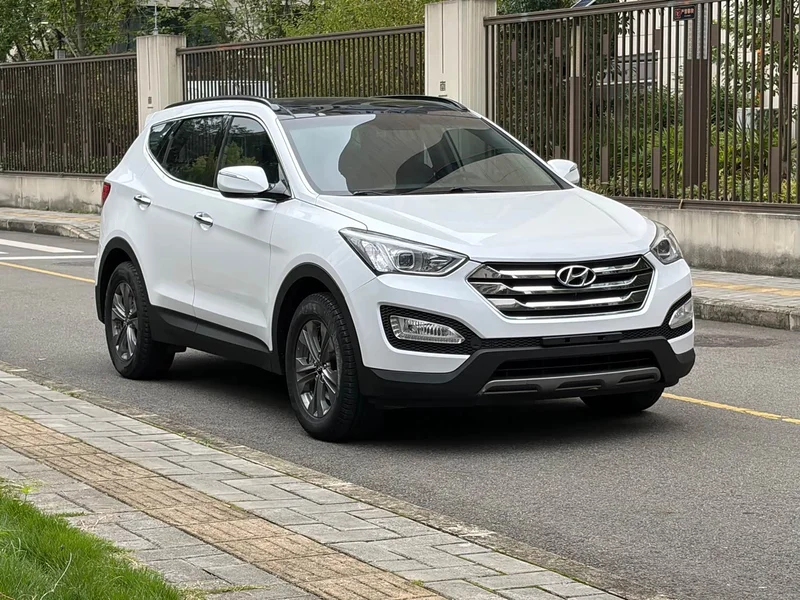 Hyundai Santa Fe — фото 3