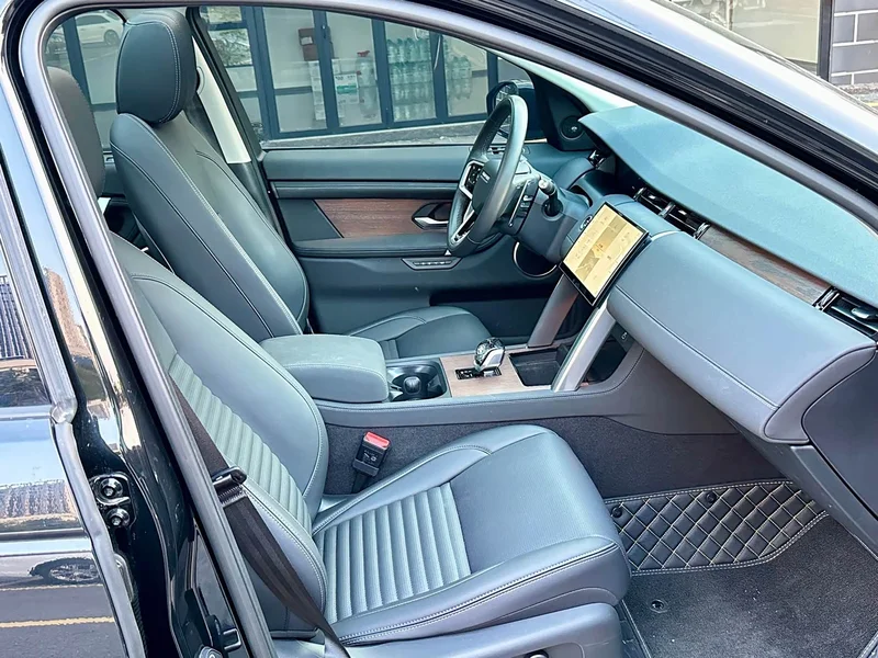 Land Rover Discovery — фото 12
