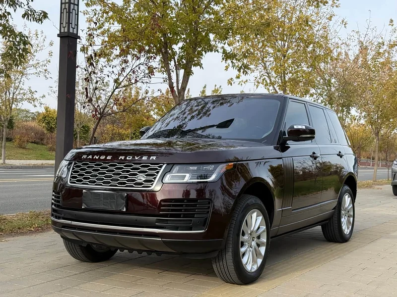 Land Rover Range Rover — фото 1