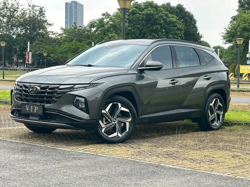 Hyundai Tucson — фото 1