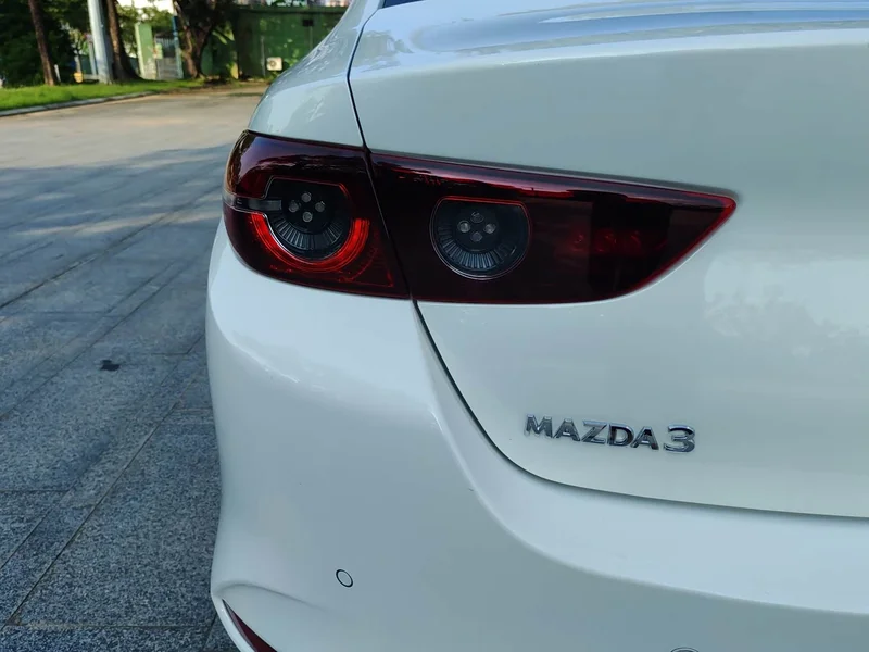 Mazda 3 Axela — фото 27