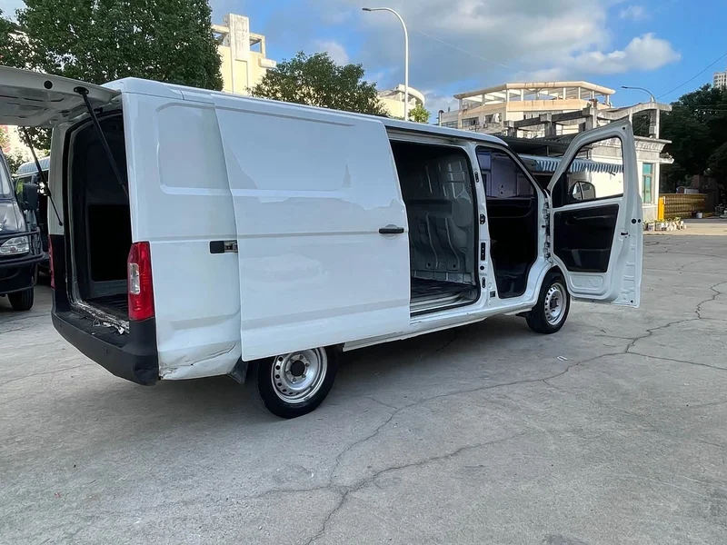 BYD Dolphin EV — фото 12