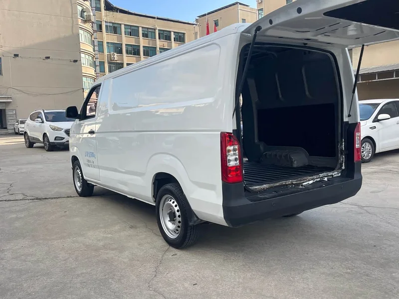 BYD Dolphin EV — фото 14