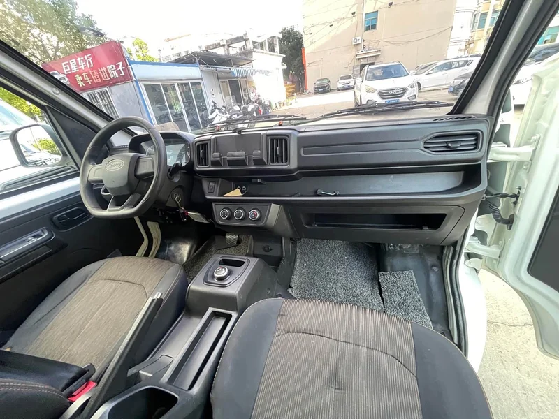 BYD Dolphin EV — фото 10