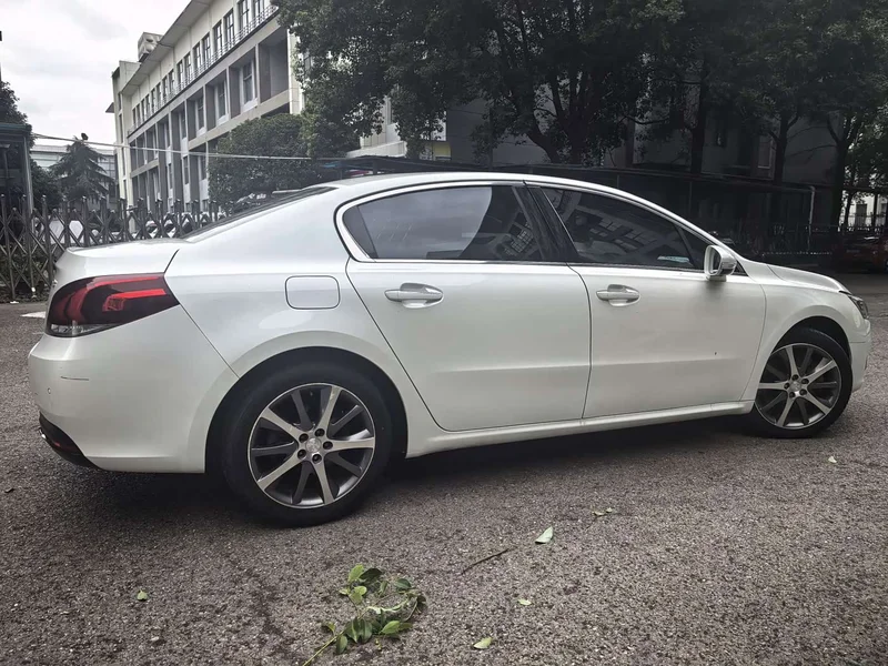 Peugeot 508 — фото 23