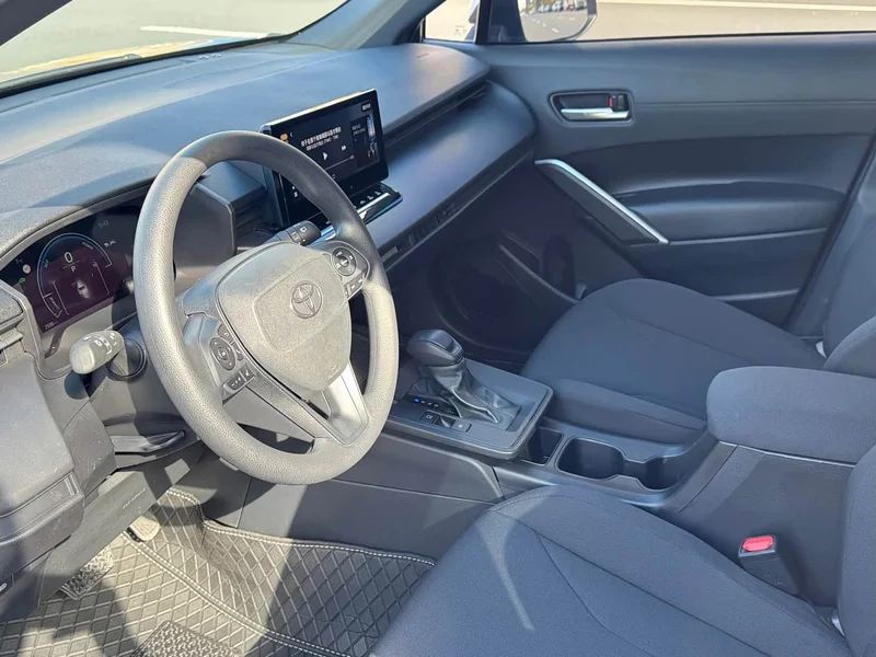 Toyota Corolla Cross — фото 4
