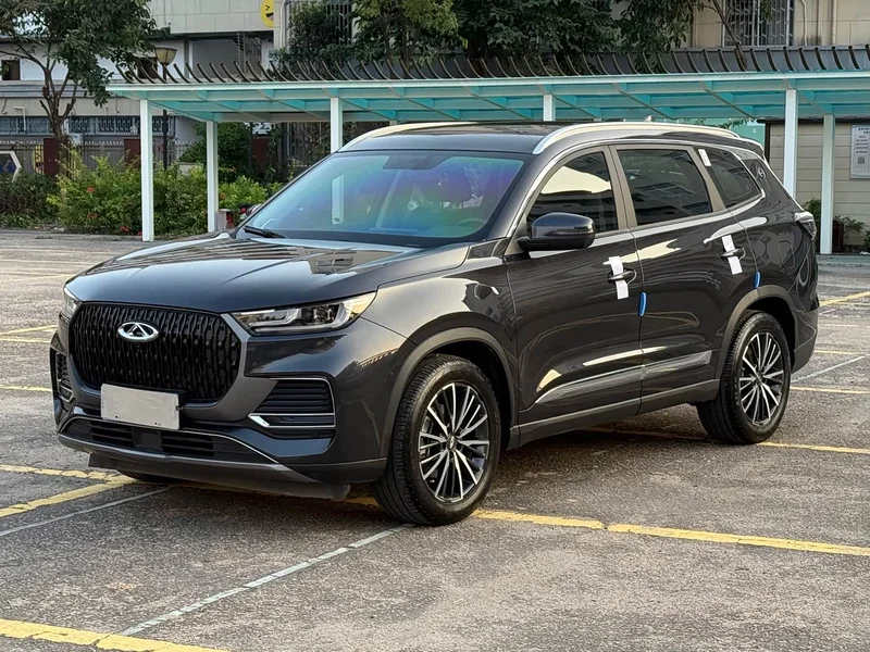 Chery Tiggo 8 — фото 1